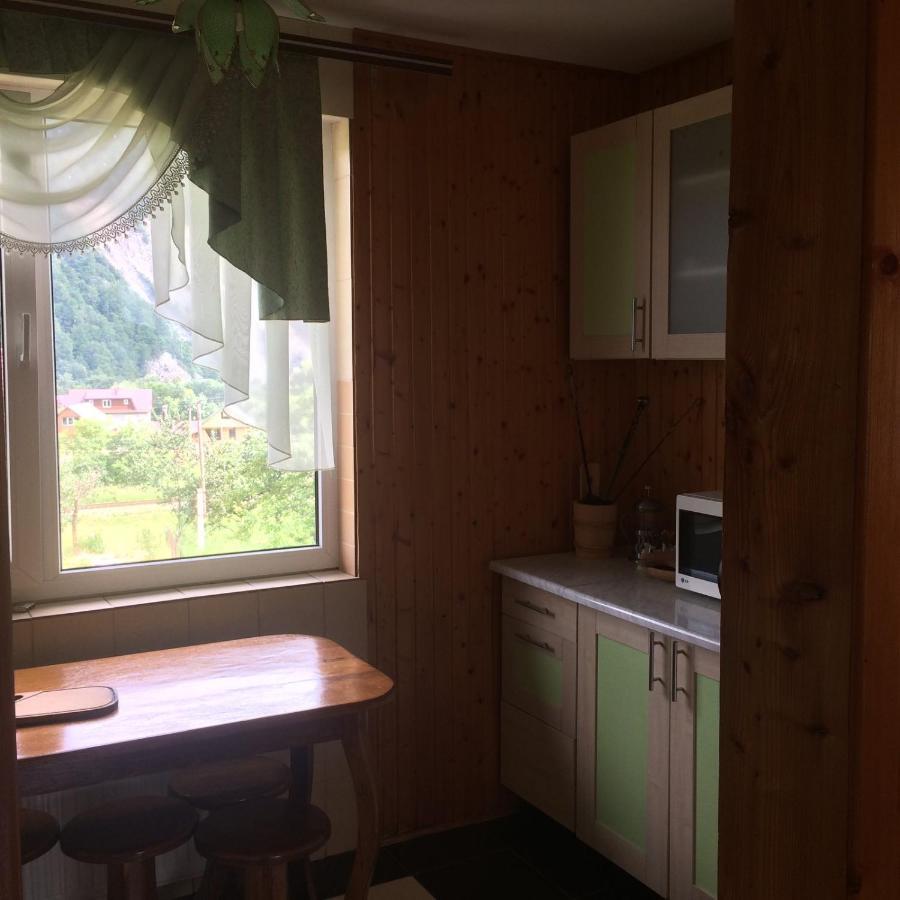 Sadyba Hatynka Jaremče Esterno foto